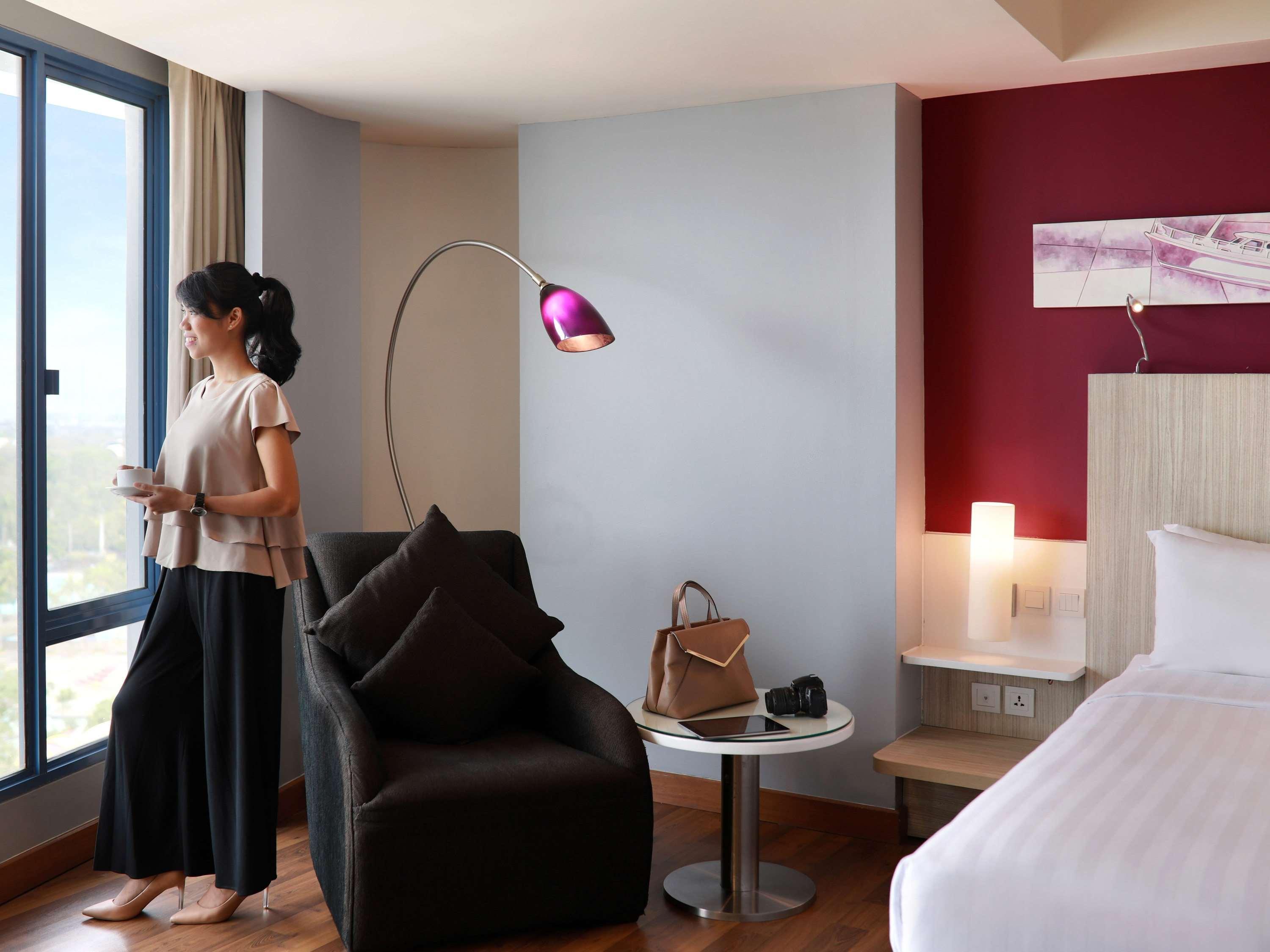 Mercure Convention Center Ancol Hotel 4*