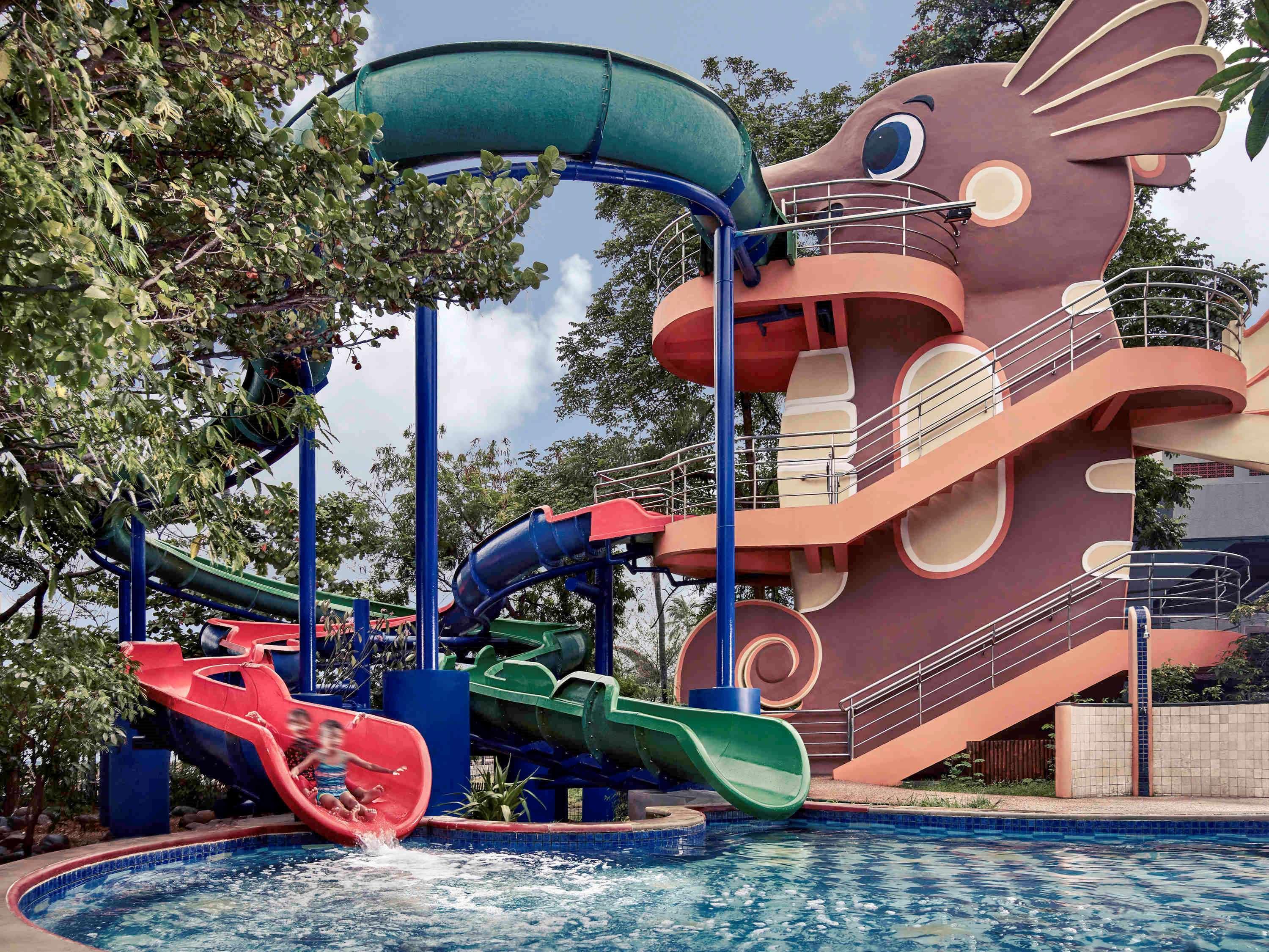 Hotel Mercure Convention Center Ancol 4*