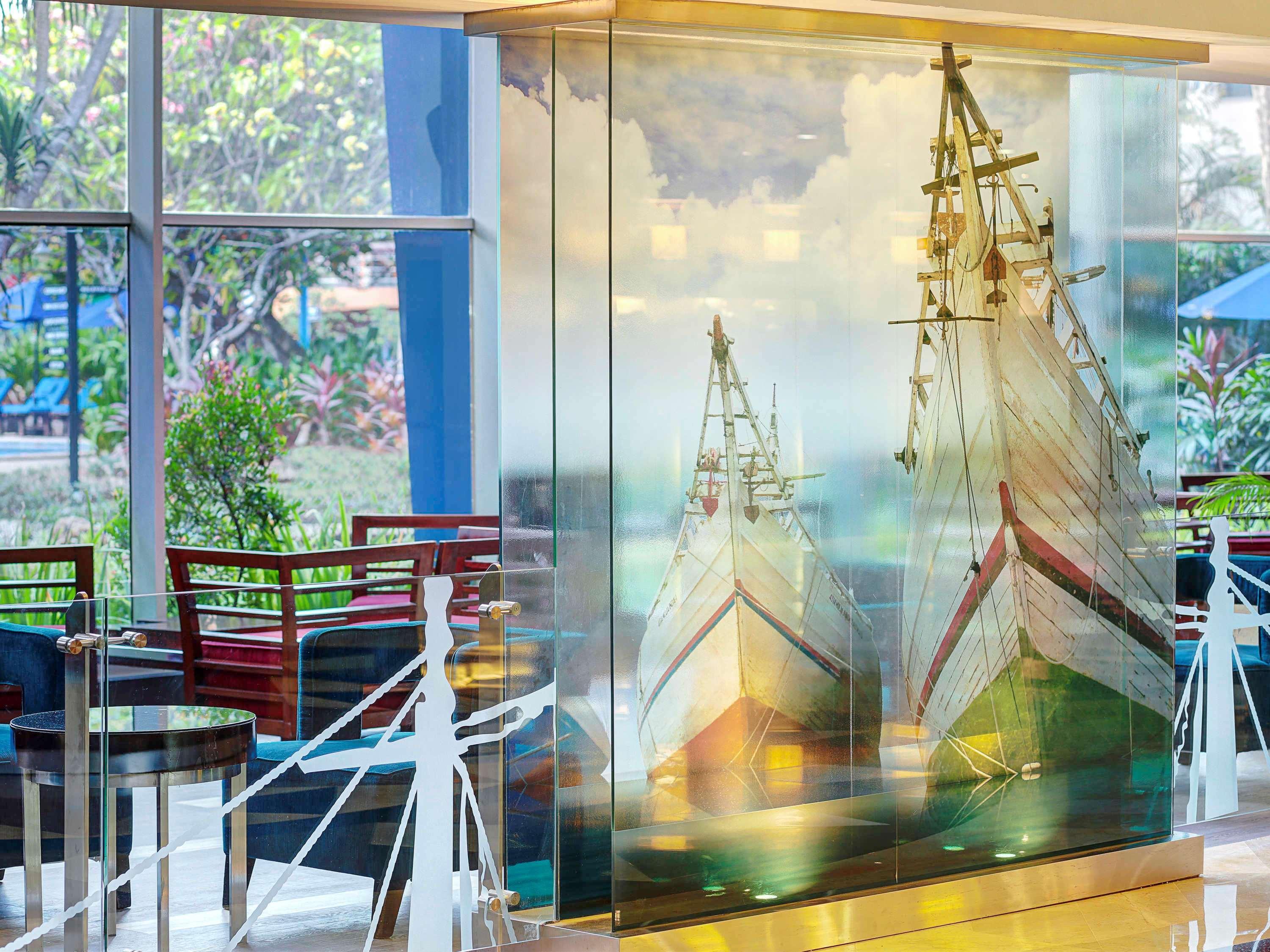 Mercure Convention Center Ancol Hotel 4*